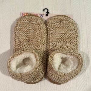 JOYSPUN Knit Slipper Socks Size 8-10